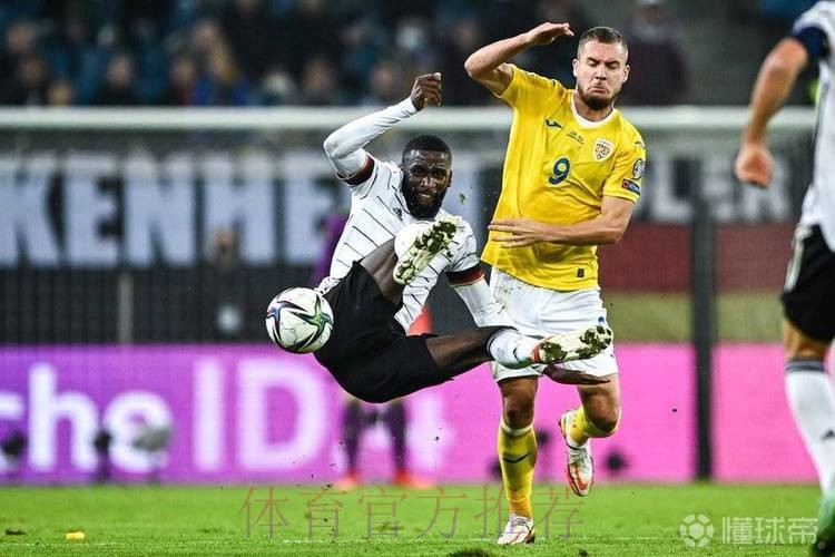 天空体育:吕迪格经纪人与皇马及巴黎进行持续对话 天空体育:吕迪格经纪人与皇马及巴黎进行持续对话