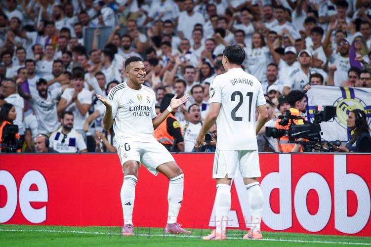 西甲推荐:皇家马德里 VS 埃瓦尔 西甲推荐:皇家马德里 VS 埃瓦尔