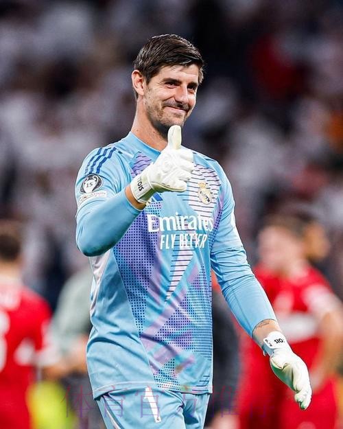 库尔图瓦390分钟未丢球:2月曾实现457分钟不丢球 库尔图瓦390分钟未丢球:2月曾实现457分钟不丢球